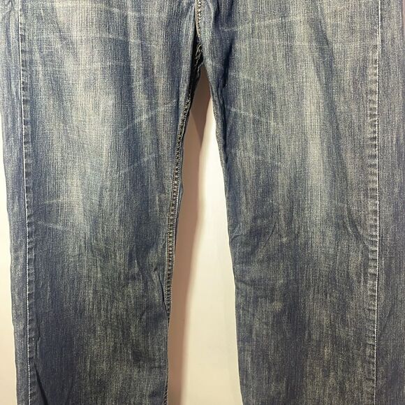 Mens Levi’s jeans - Picture 3 of 10
